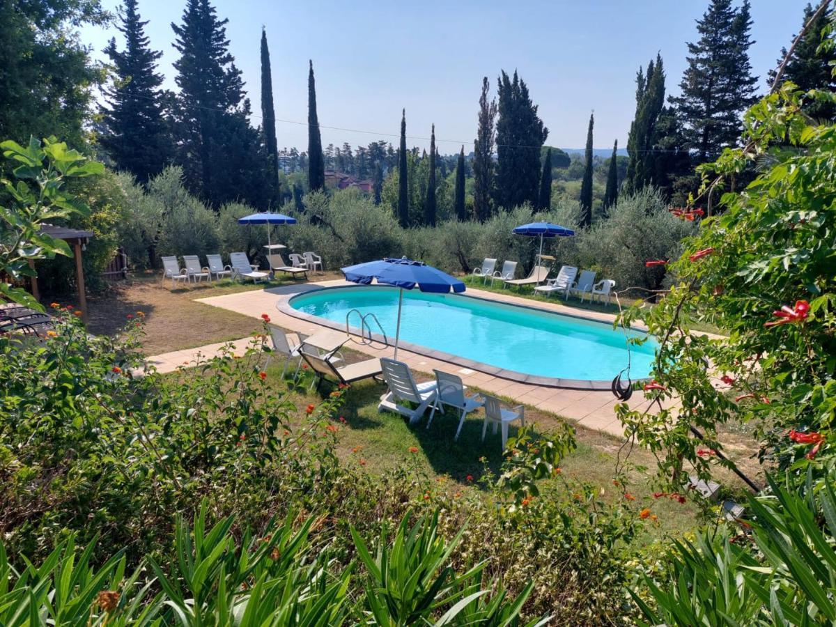 Agriturismo Poggio al Tesoro Crespina Esterno foto
