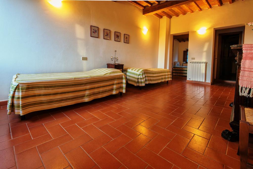 Agriturismo Poggio al Tesoro Crespina Esterno foto