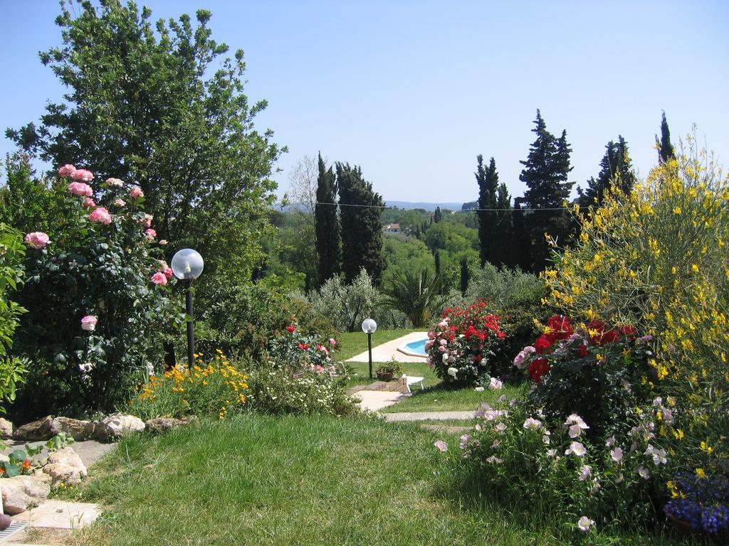 Agriturismo Poggio al Tesoro Crespina Esterno foto