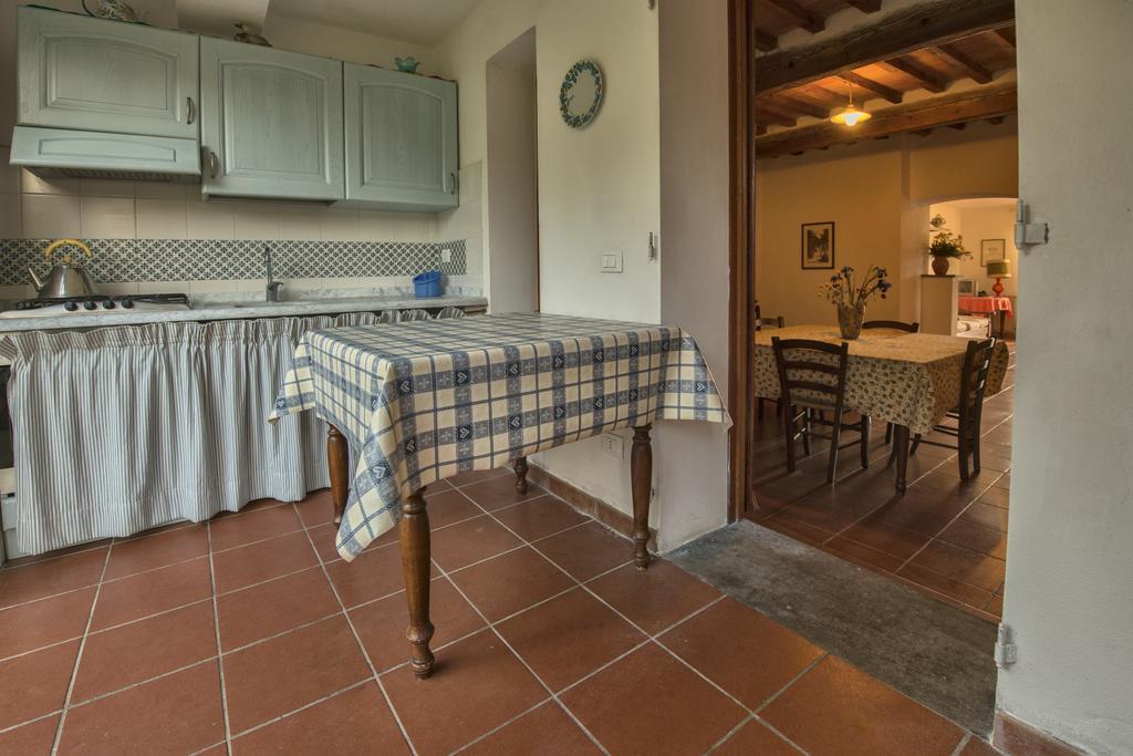 Agriturismo Poggio al Tesoro Crespina Esterno foto