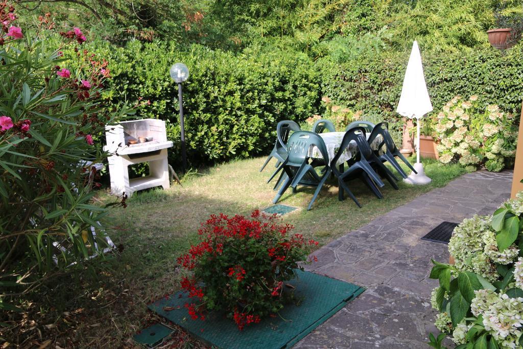 Agriturismo Poggio al Tesoro Crespina Esterno foto